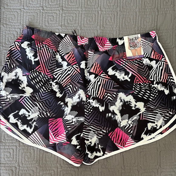 Calvin Klein Women's Black and Pink Athletic Shorts - Plus Size - Picture 6 of 6